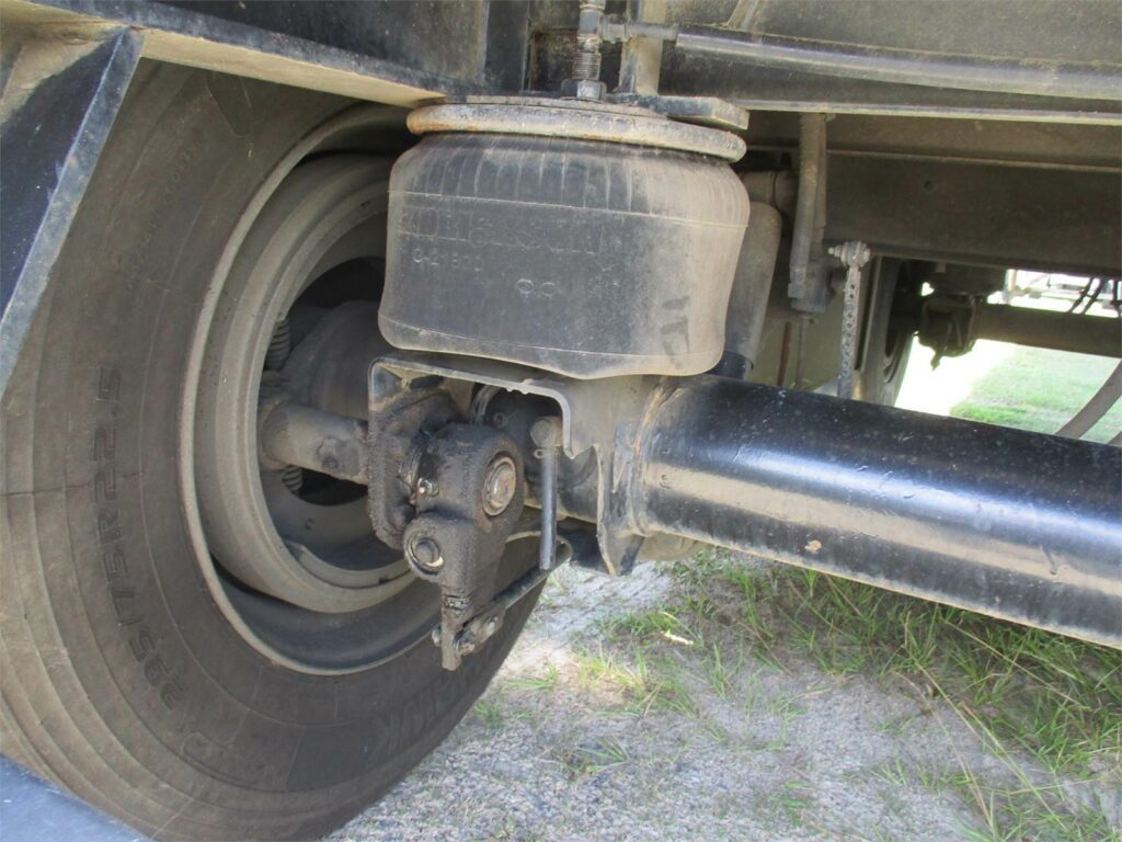 2018 UTILITY 48X102 SPREAD AXLE 2 ALUMINUM TOOL BOXES