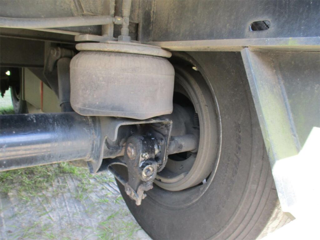 2018 UTILITY 48X102 SPREAD AXLE 2 ALUMINUM TOOL BOXES