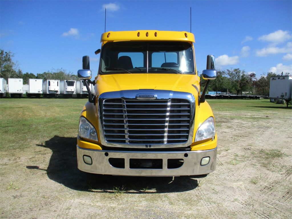 2016 Freightliner Cascadia 125