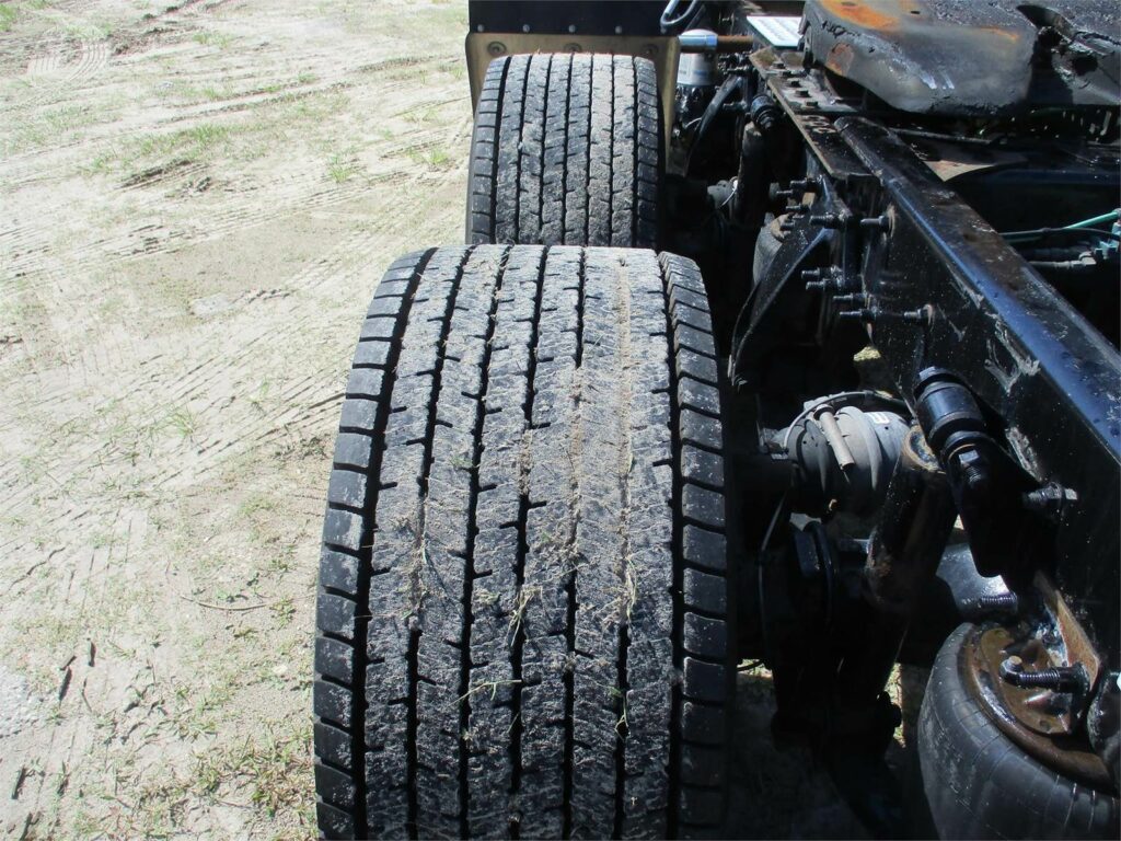 2016 Freightliner Cascadia 125