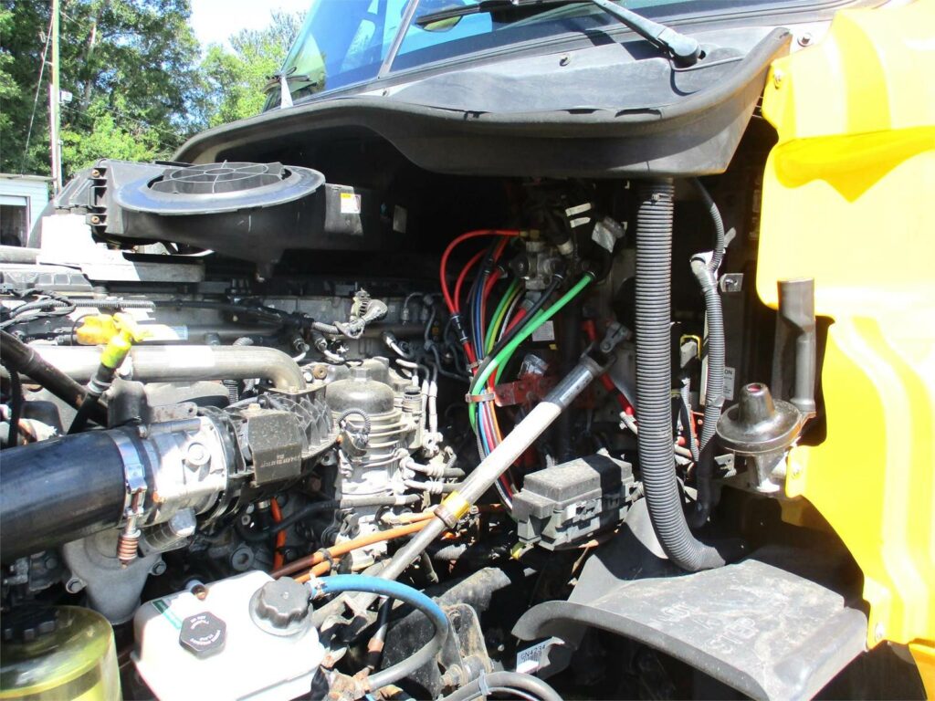 2016 Freightliner Cascadia 125