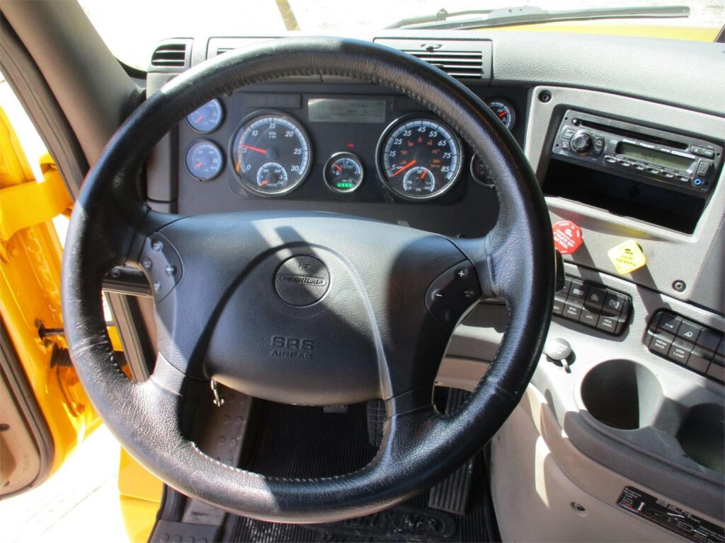 2016 Freightliner Cascadia 125