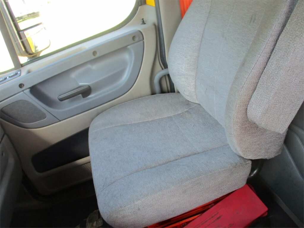 2016 Freightliner Cascadia 125