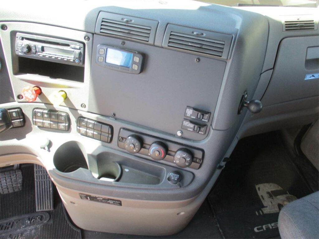 2016 Freightliner Cascadia 125