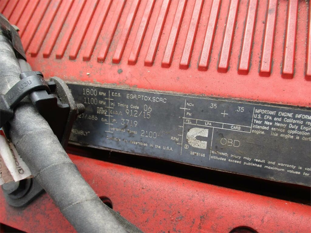 2013 Volvo VNL64T670