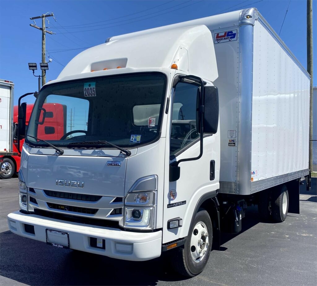 2023 Isuzu NPR HD