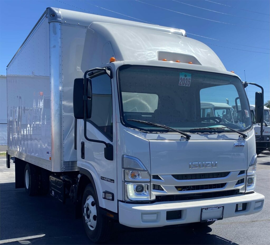 2023 Isuzu NPR HD