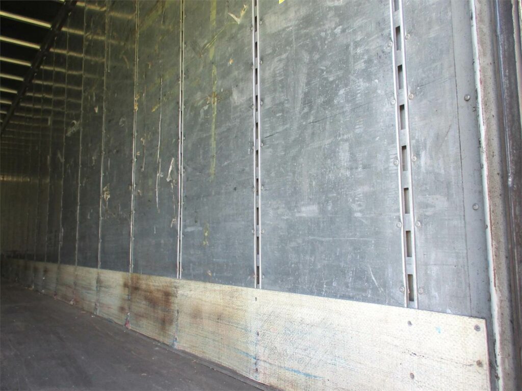 2012 Great Dane 53X102 SPRING RIDE ROLL UP DOOR