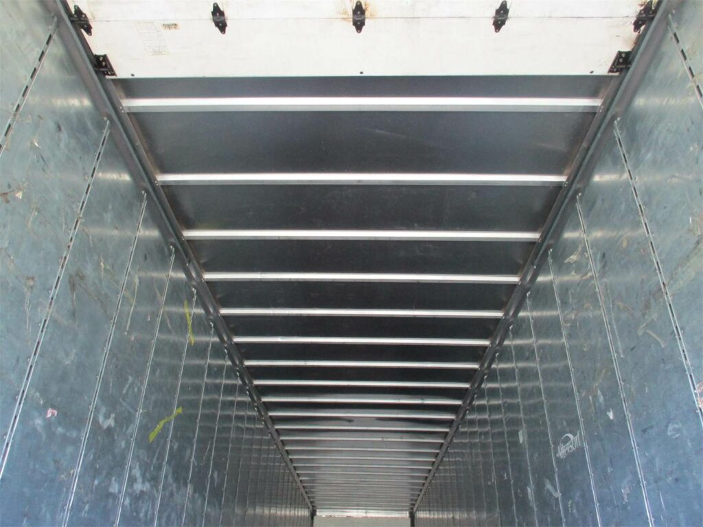 2012 Great Dane 53X102 SPRING RIDE ROLL UP DOOR