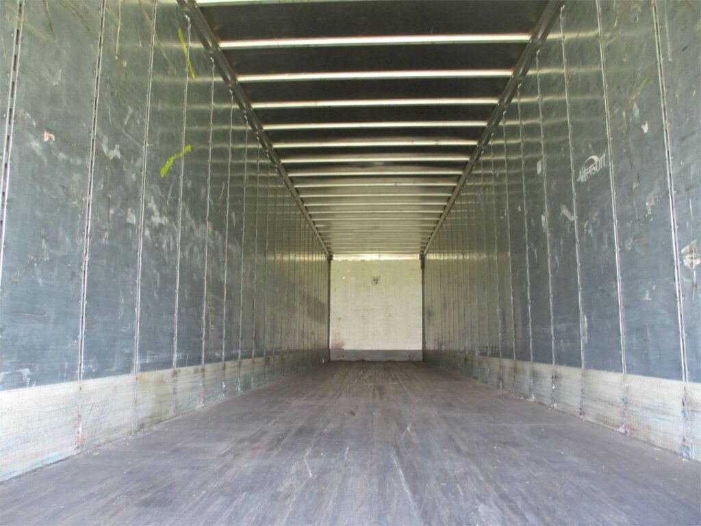 2012 Great Dane 53X102 SPRING RIDE ROLL UP DOOR