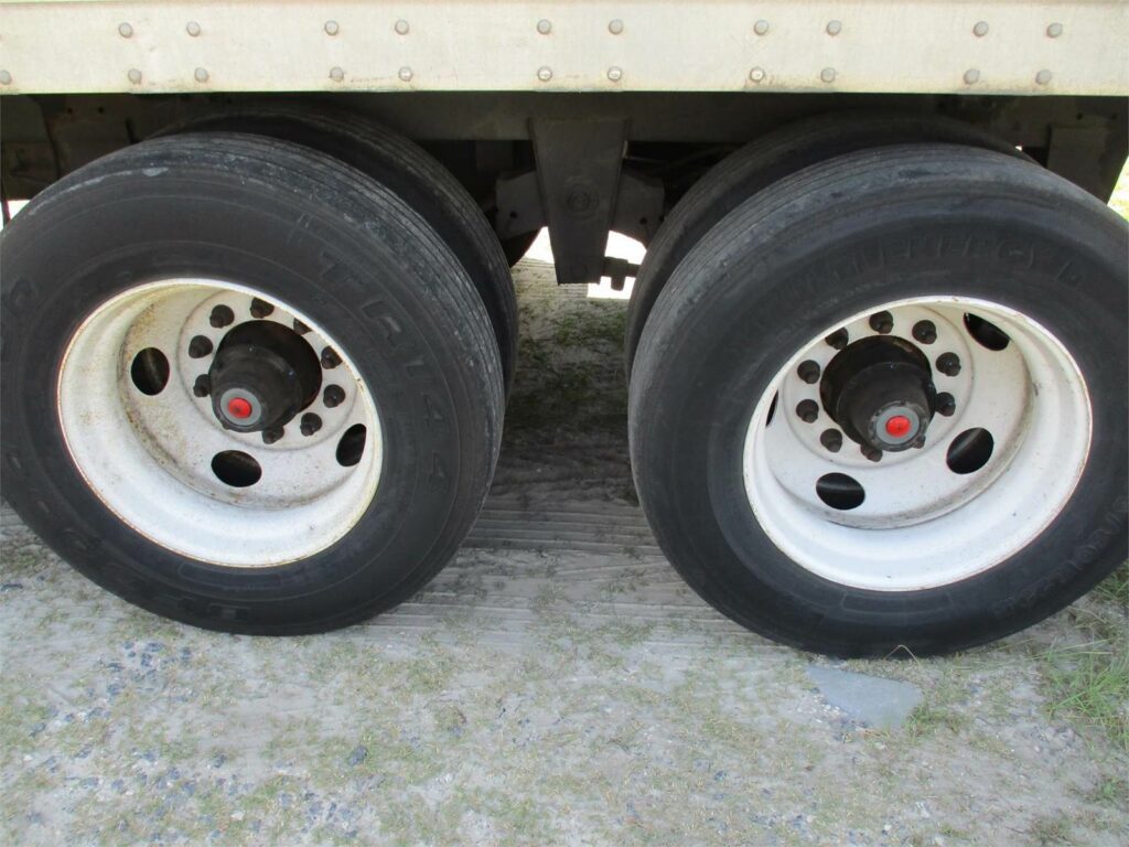 2012 Great Dane 53X102 SPRING RIDE ROLL UP DOOR