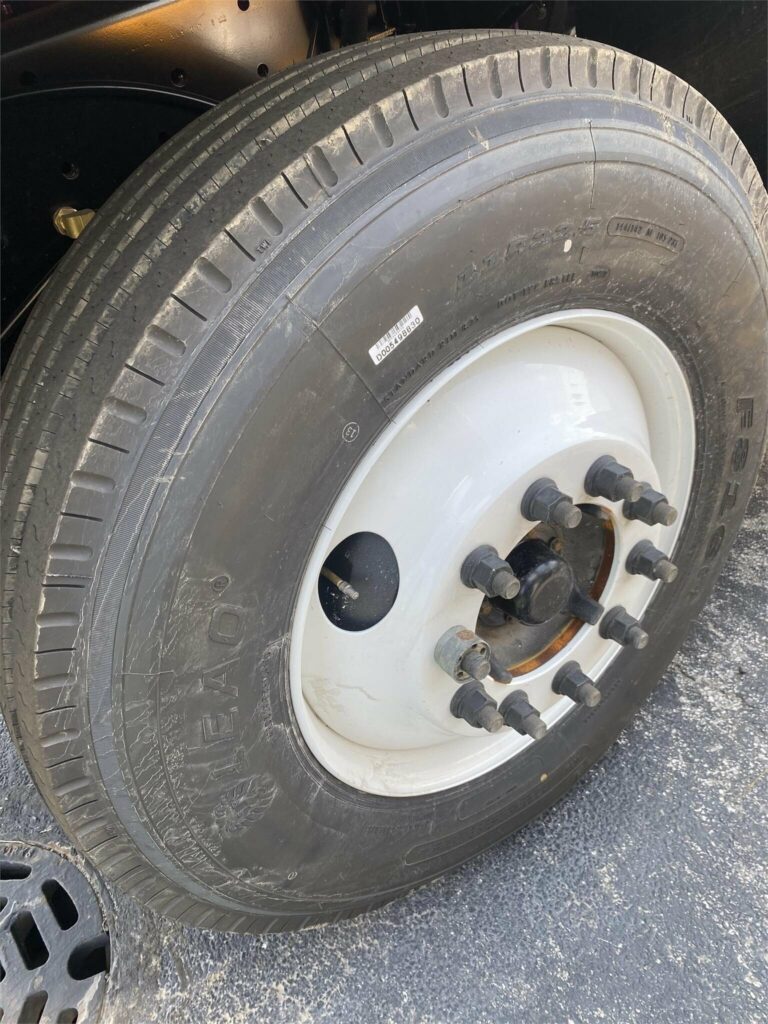 2023 KALMAR OTTAWA T2