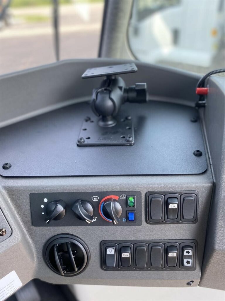 2023 KALMAR OTTAWA T2