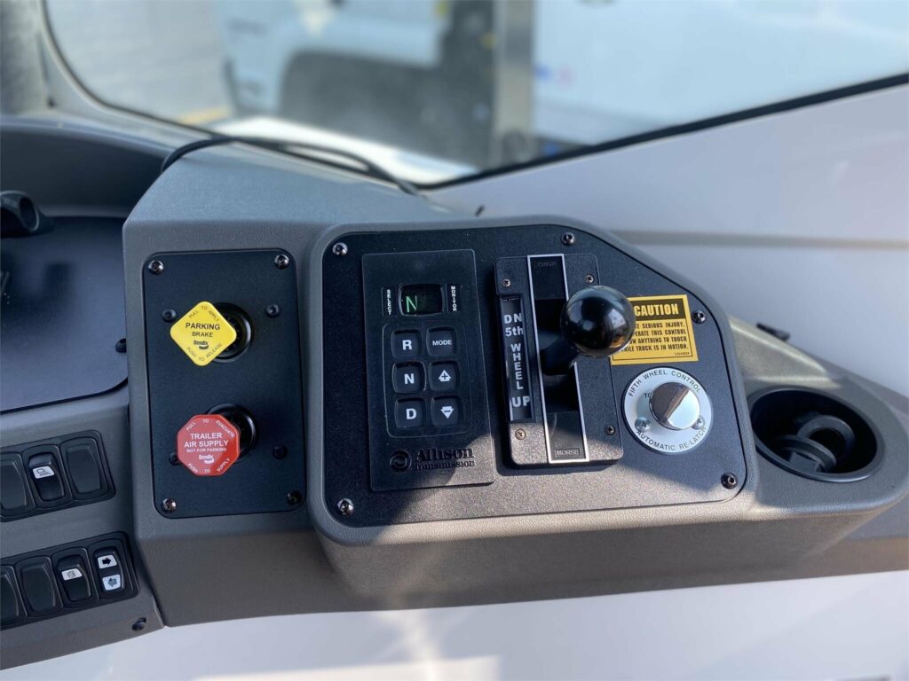 2023 KALMAR OTTAWA T2