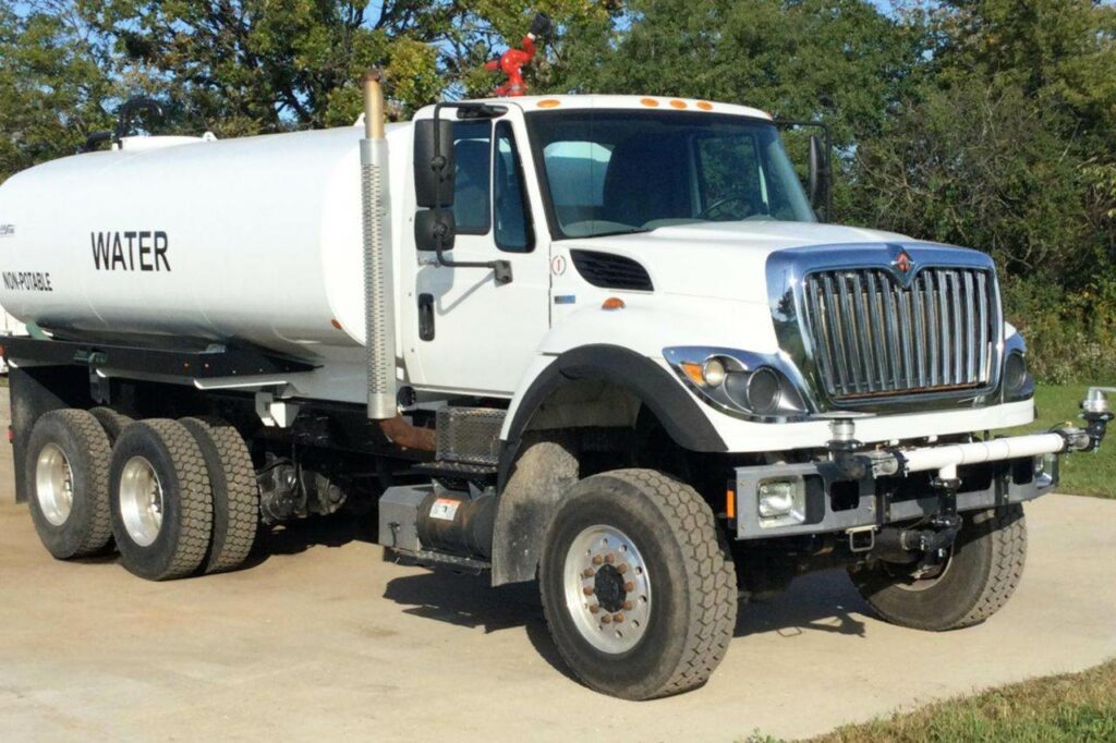 2015 International 7500 Boom / Bucket Truck – 330HP, Automatic