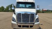 2016 Freightliner Cascadia 113 Day Cab Truck – 450HP, 13