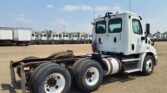 2016 Freightliner Cascadia 113 Day Cab Truck – 450HP, 13