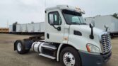 2014 Freightliner Cascadia 113 Single Axle Day Cab Truck – 410HP, 10