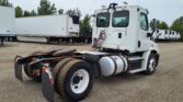 2014 Freightliner Cascadia 113 Single Axle Day Cab Truck – 410HP, 10