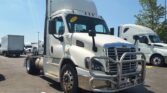 2018 Freightliner Cascadia 113 Single Axle Day Cab Truck – 410HP, 12