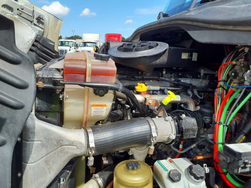 2018 Freightliner Cascadia 113 Single Axle Day Cab Truck – 410HP, 12