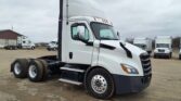 2019 Freightliner Cascadia 116 Day Cab Truck – 410HP, 12