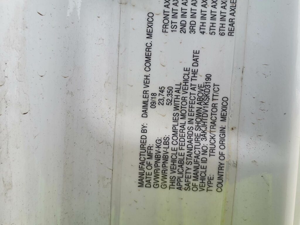 2019 Freightliner Cascadia 116 Day Cab Truck – 410HP, 12