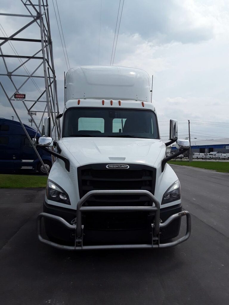 2020 Freightliner Cascadia 116 Day Cab Truck – 410HP, 12