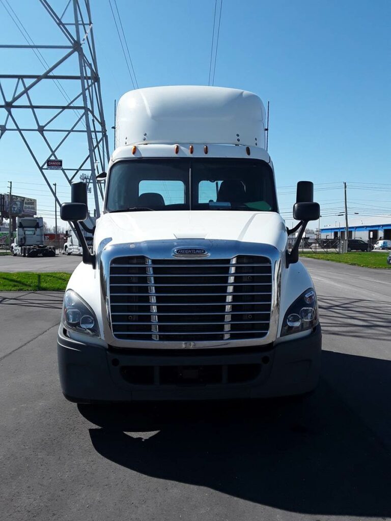 2017 Freightliner Cascadia 125 Day Cab Truck – 450HP, 10