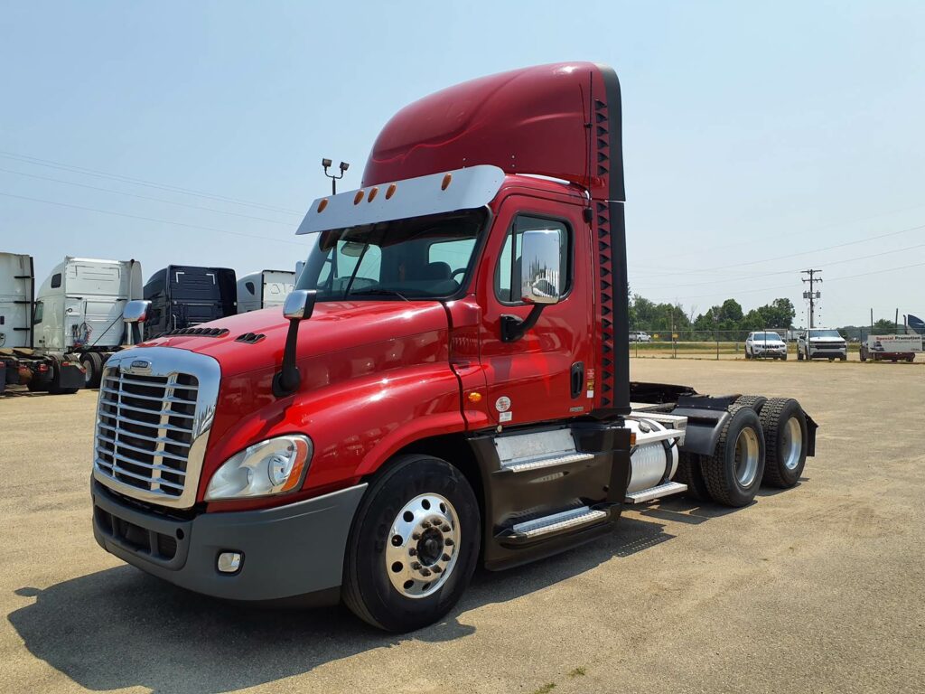 2017 Freightliner Cascadia 125 Day Cab Truck – 455HP, 12