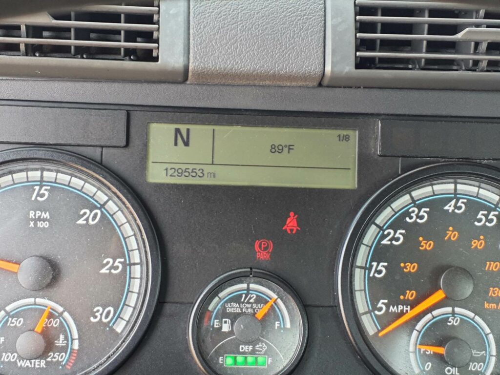 2017 Freightliner Cascadia 125 Day Cab Truck – 455HP, 12