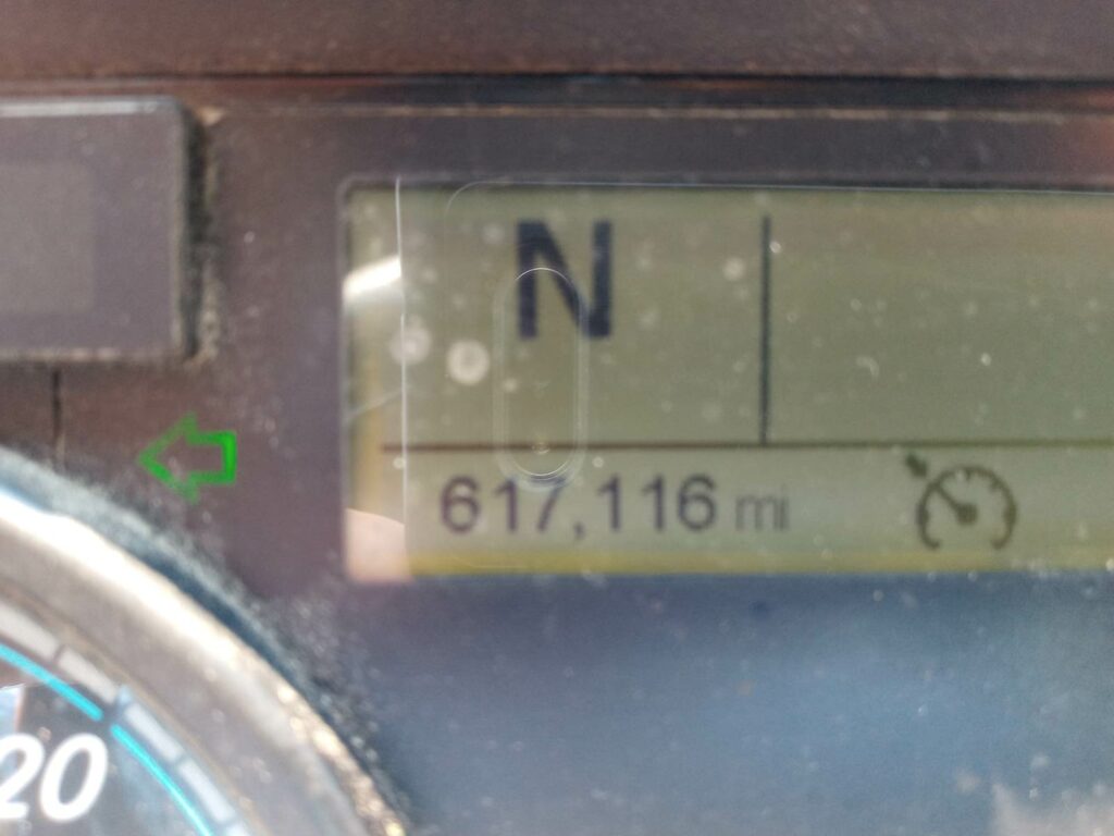 2018 Freightliner Cascadia 125 Day Cab Truck – 410HP, 12