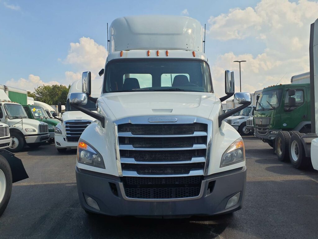 2019 Freightliner Cascadia 126 Day Cab Truck – 450HP, 12