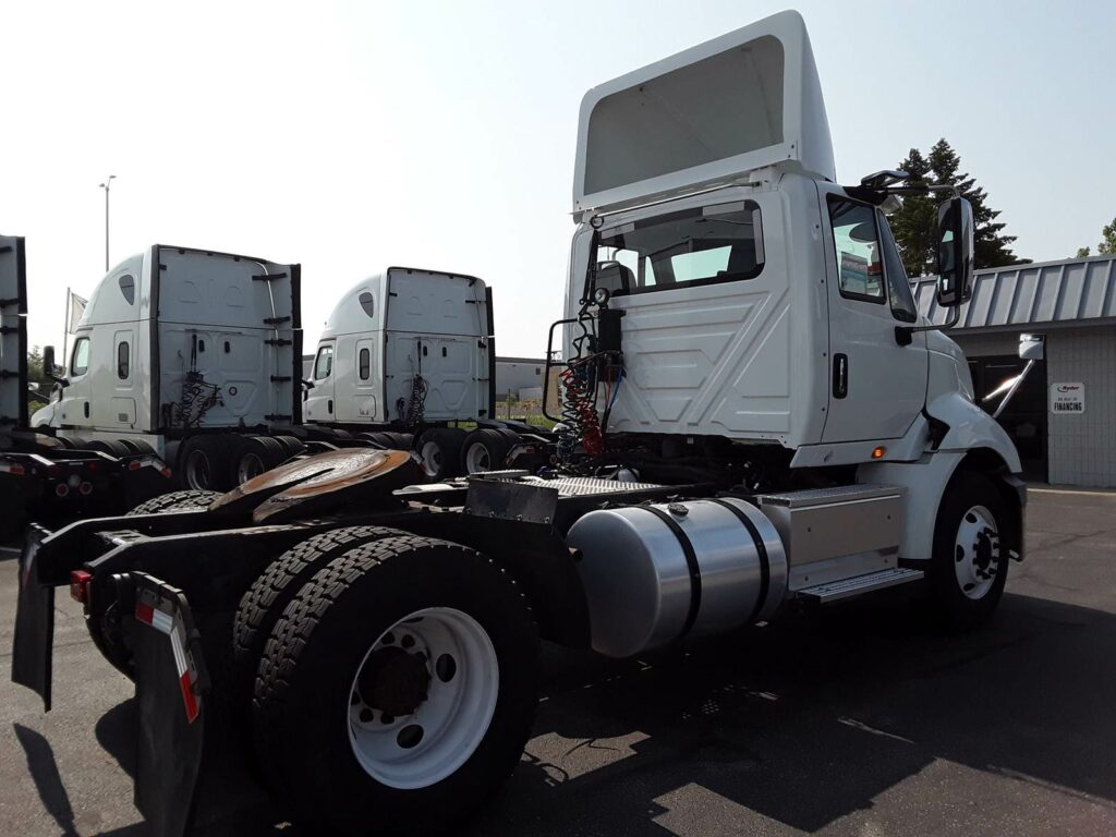 2017 International ProStar Single Axle Day Cab Truck – N13’13 410/1700 410HP, 10