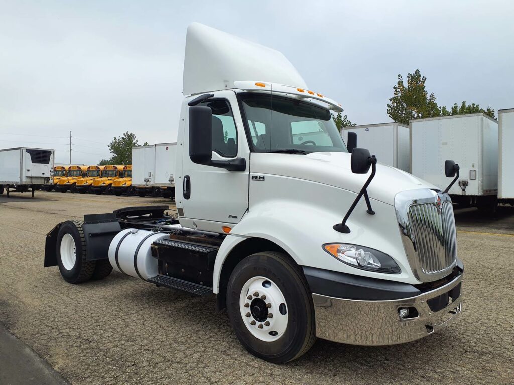 2019 International RH613 DAYCAB S/A Single Axle Day Cab Truck – A26’17 410/1700 410HP, 10