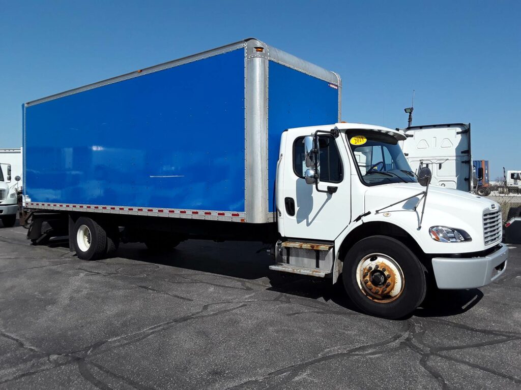 2018 Freightliner M2 106 26 ft Box Truck – 240HP, 6, Roll up Door, Liftgate