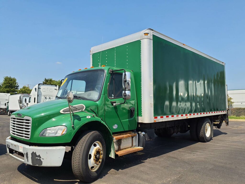 2016 Freightliner M2 106 22 ft Box Truck – 240HP, 9, Roll up Door, Liftgate