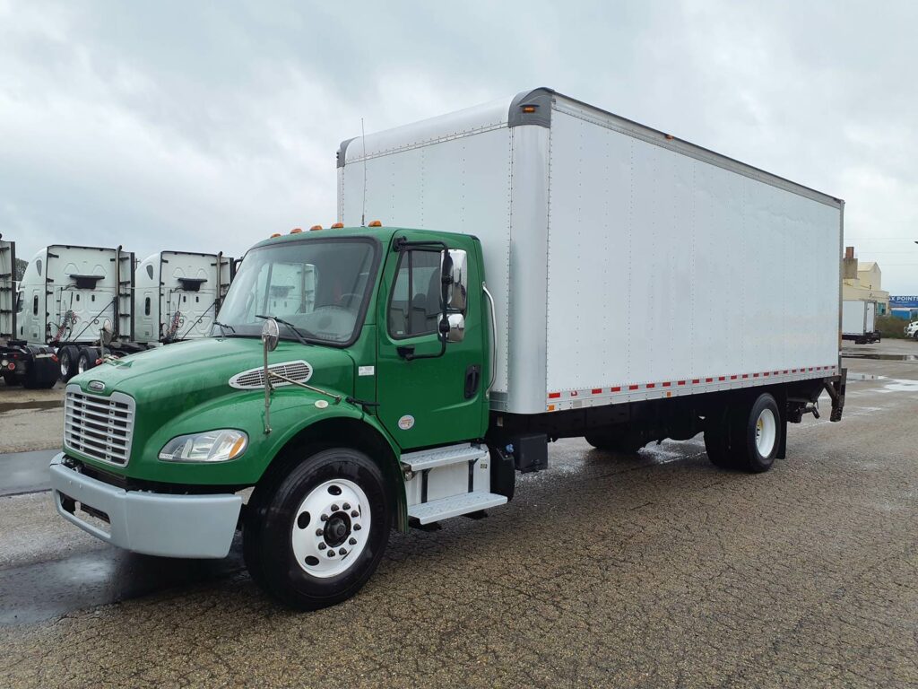 2017 Freightliner M2 106 24 ft Box Truck – 240HP, 9, Roll up Door, Liftgate