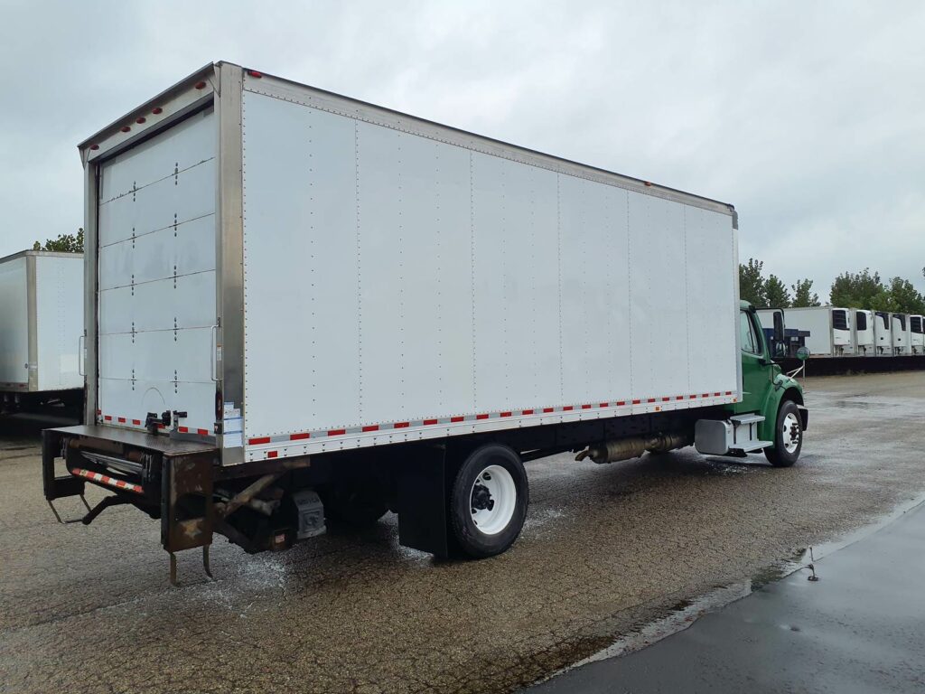 2017 Freightliner M2 106 24 ft Box Truck – 240HP, 9, Roll up Door, Liftgate