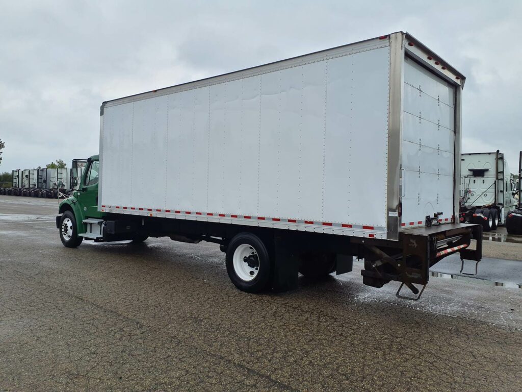 2017 Freightliner M2 106 24 ft Box Truck – 240HP, 9, Roll up Door, Liftgate