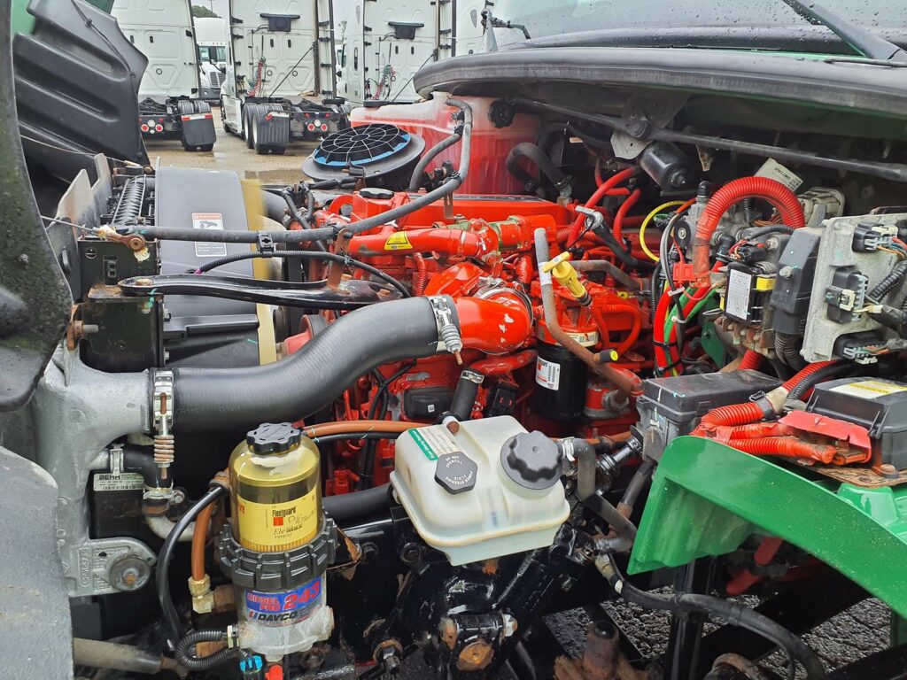 2017 Freightliner M2 106 24 ft Box Truck – 240HP, 9, Roll up Door, Liftgate