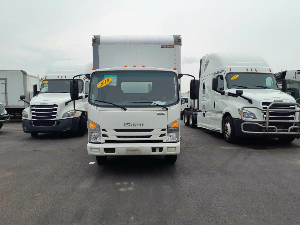 2017 Isuzu NPR HD 16 ft Box Truck – 215HP, 6, Roll up Door, Liftgate