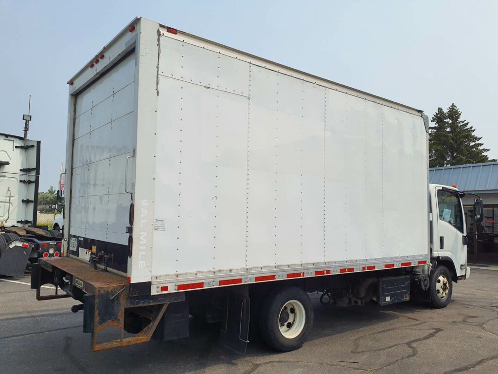 2017 Isuzu NPR HD 16 ft Box Truck – 215HP, 6, Roll up Door, Liftgate