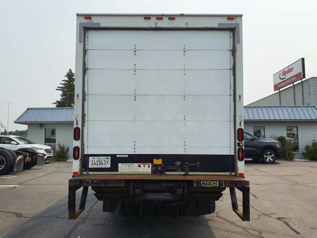 2017 Isuzu NPR HD 16 ft Box Truck – 215HP, 6, Roll up Door, Liftgate