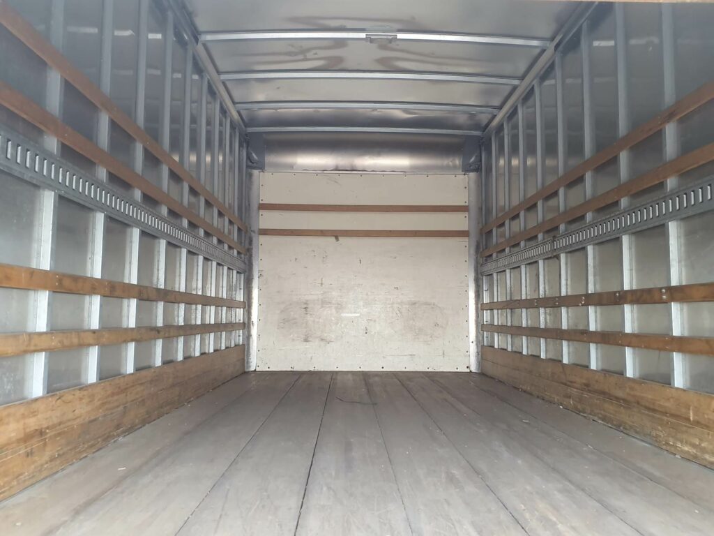 2017 Isuzu NPR HD 16 ft Box Truck – 215HP, 6, Roll up Door, Liftgate