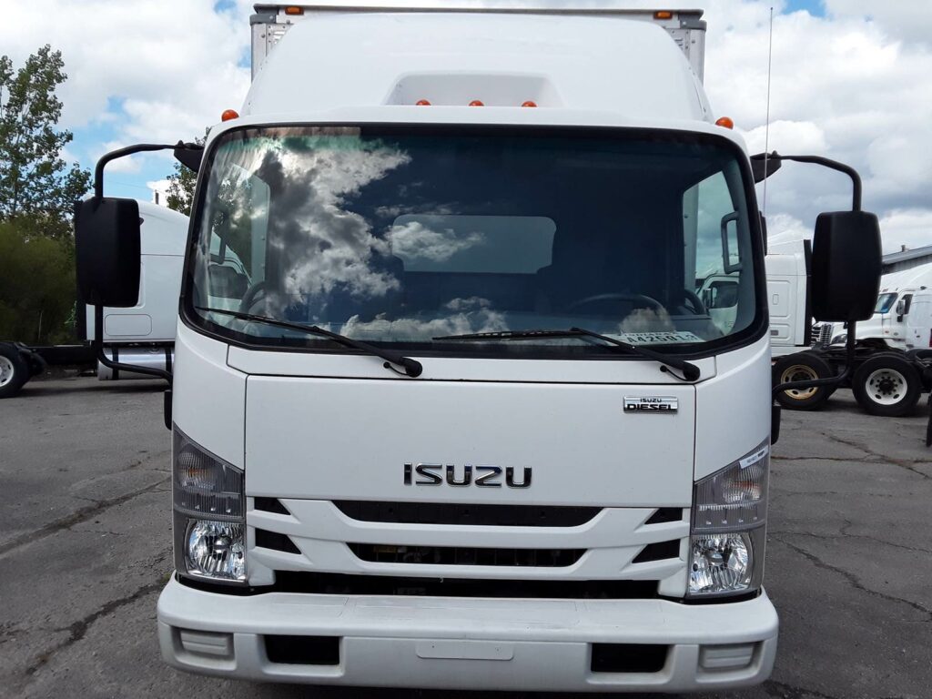 2017 Isuzu NQR 20 ft Box Truck – 215HP, 6, Roll up Door, Liftgate