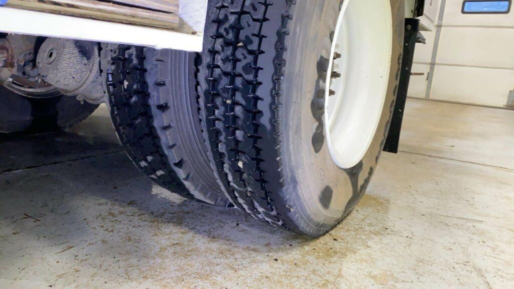 2017 Freightliner M2 106 Digger Derrick Truck