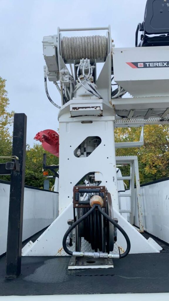 2017 Freightliner M2 106 Digger Derrick Truck