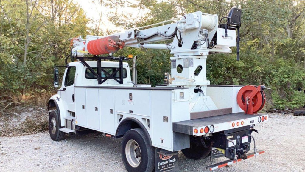 2018 Freightliner M2 106 Digger Derrick Truck