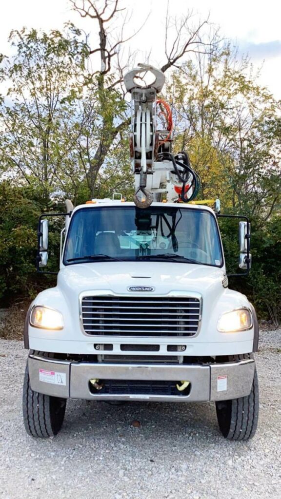 2018 Freightliner M2 106 Digger Derrick Truck